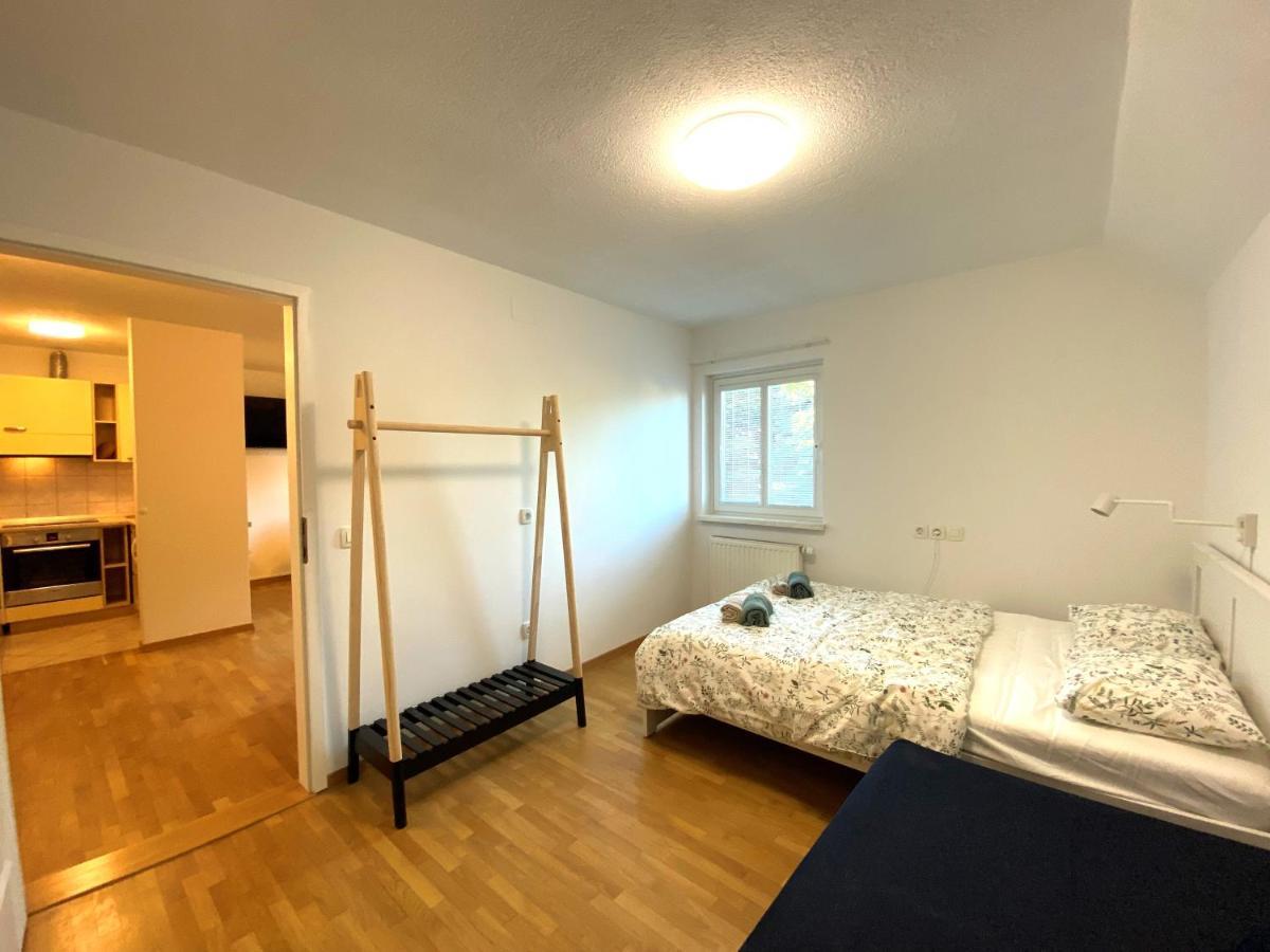 Apartment Above Lake בלד מראה חיצוני תמונה